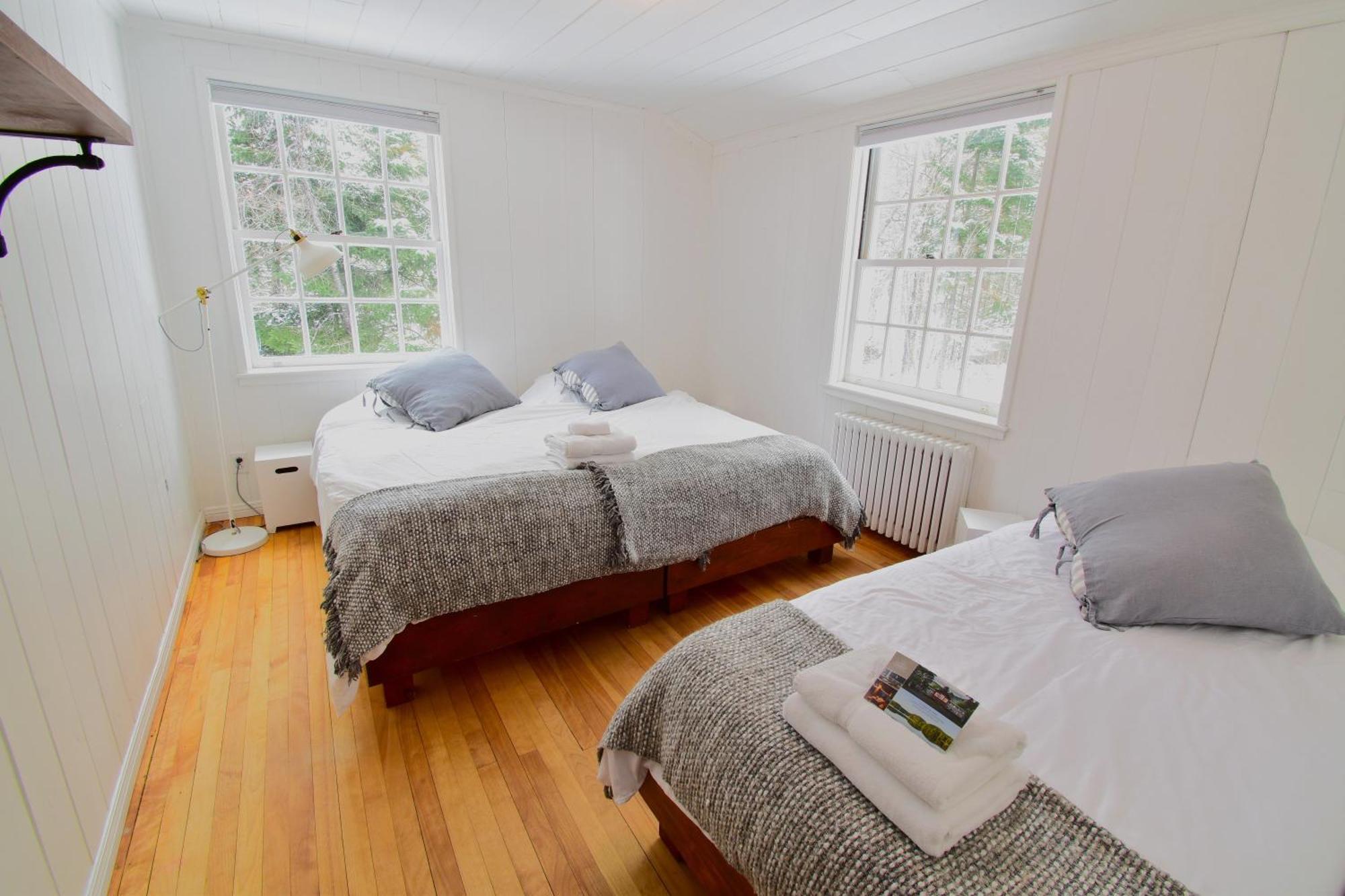 Le Partage Lodge: Destination Plein Air Et Sociale Val-Morin Экстерьер фото